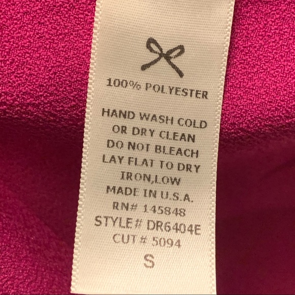 Adorable Everly dress with v neck & fun stitching - Picture 6 of 6